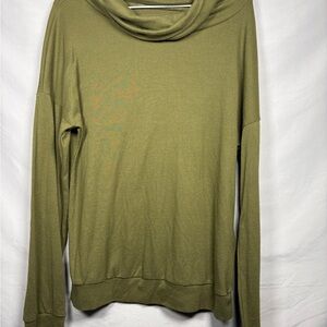 Beautiful Green Cowl Neck Sweater Size M